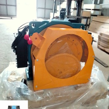 Máy Kéo Thang Máy Không Hộp Số