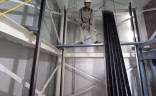 Các Yếu Tố Ảnh Hưởng Đến Chất Lượng Của Thang Máy Tải Hàng